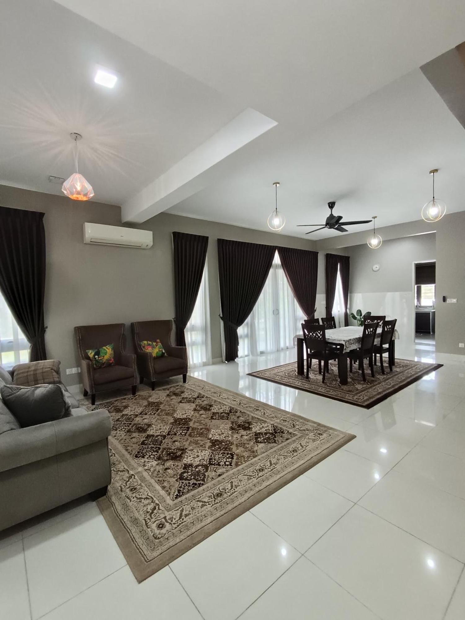 Pinevalley Homestay Putrajaya Presint 12 Экстерьер фото